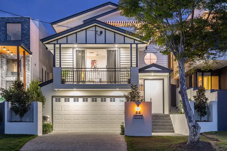 84 Effingham Street, Tarragindi QLD 4121