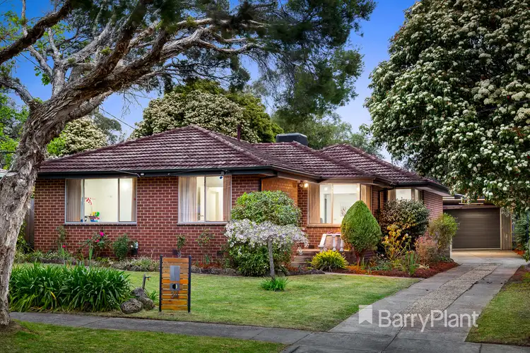 34 Landstrom Quadrant, Kilsyth VIC 3137