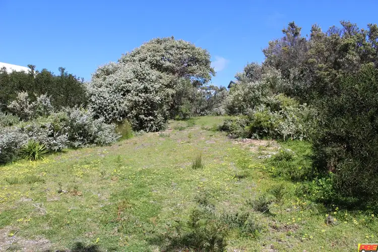 8. ATHERTON DRIVE, Venus Bay VIC 3956
