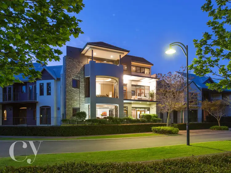 12 Mere View Way, Subiaco WA 6008