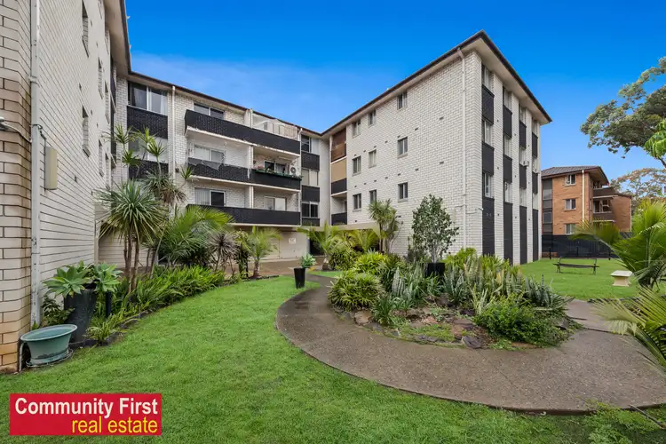 26/12-16 Goulburn Street, Warwick Farm NSW 2170