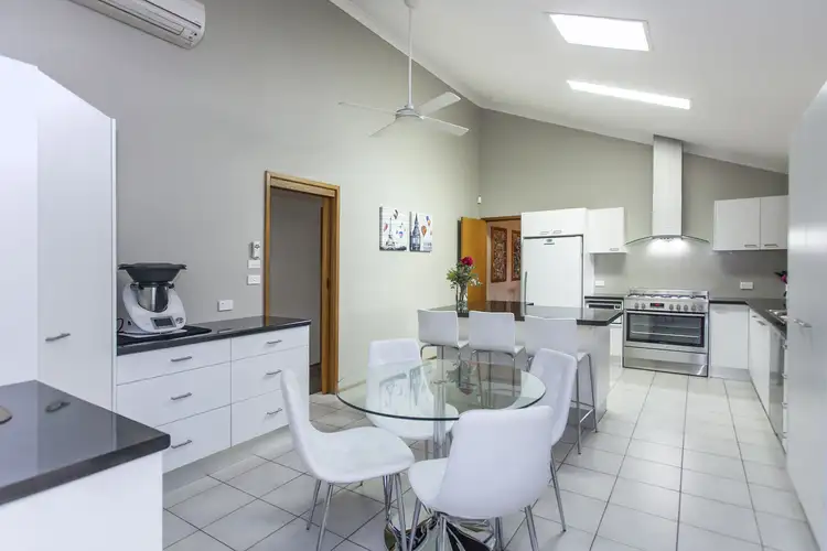 Sixth view of Homely house listing, 4 Chestnut Close, Medowie NSW 2318