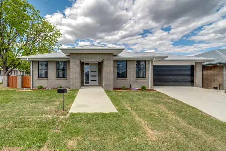 3 Huxtable Place, Goulburn NSW 2580