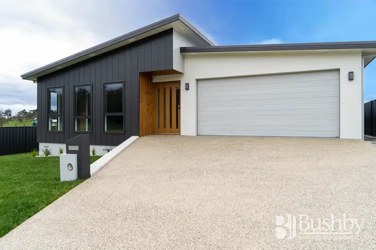18 Lakeside Drive, Kings Meadows TAS 7249