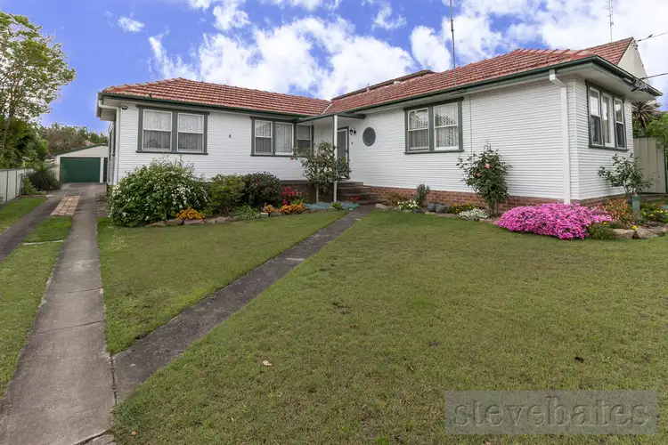 8 Warringhi Street, Raymond Terrace NSW 2324