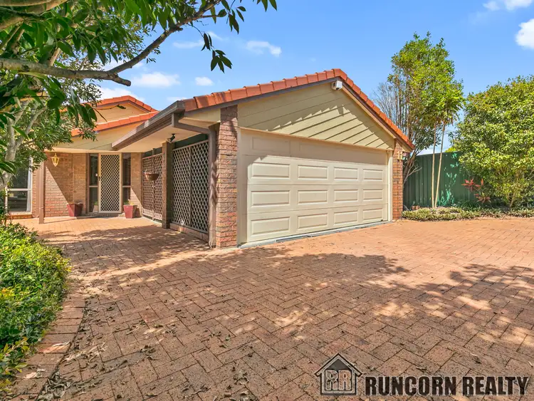 11 Vidler Close