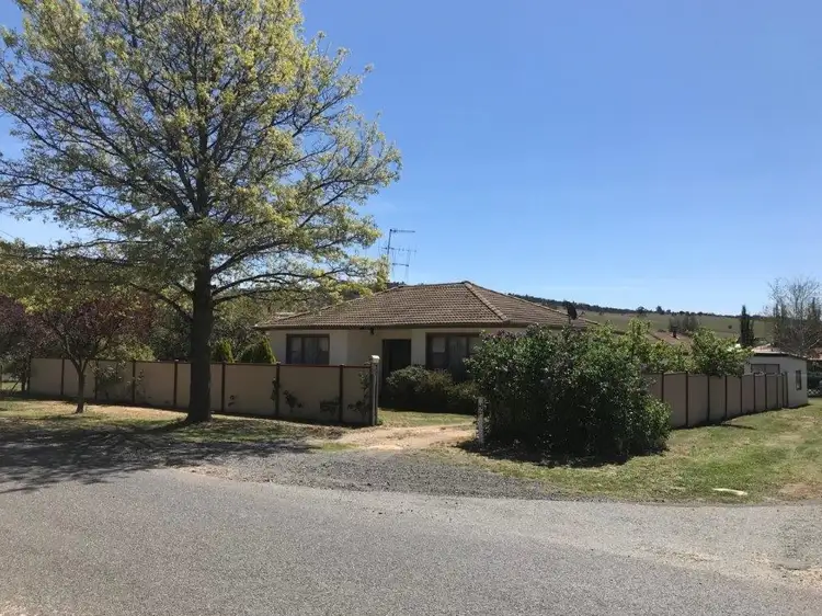 24 Mary Street, Berridale NSW 2628