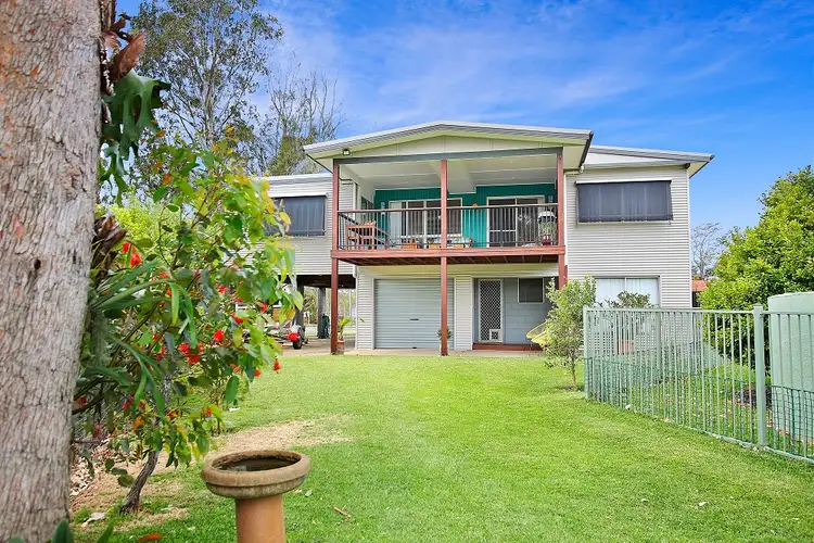 1 Lagoon Crescent, Sussex Inlet NSW 2540