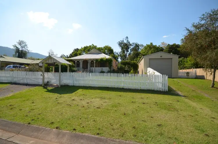 44 RIVERBEND DRIVE, Canungra QLD 4275