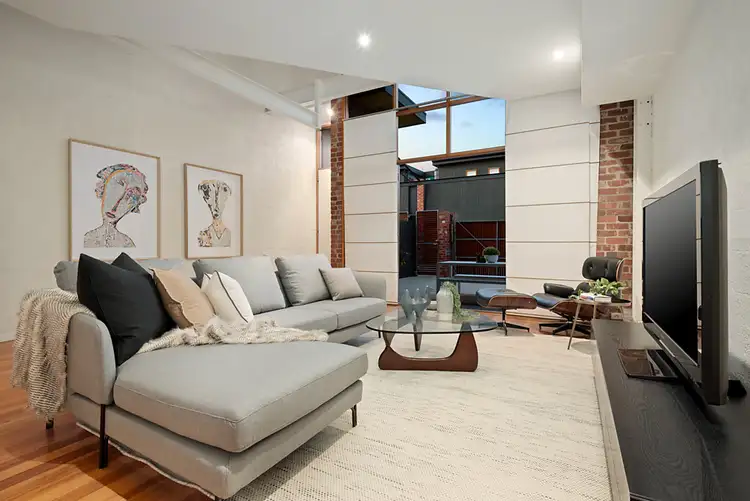 Second view of Homely house listing, 2 Dove Place, Richmond VIC 3121