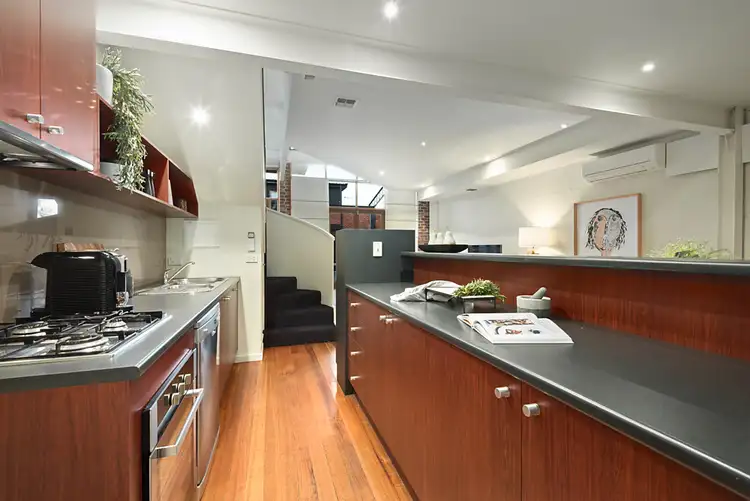 Sixth view of Homely house listing, 2 Dove Place, Richmond VIC 3121