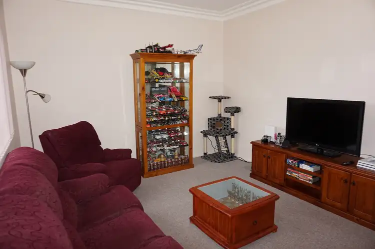 Sixth view of Homely house listing, 18 Princes Avenue, Goulburn NSW 2580