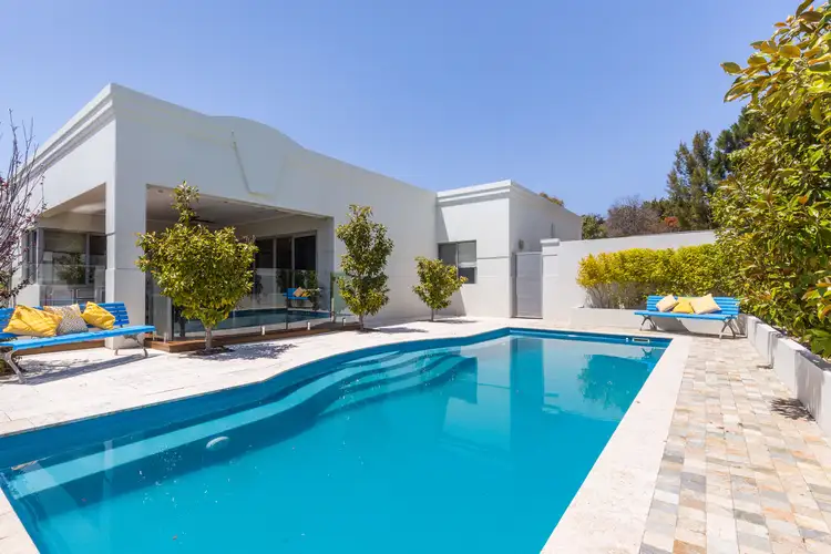 14 Luccombe Way, Karrinyup WA 6018