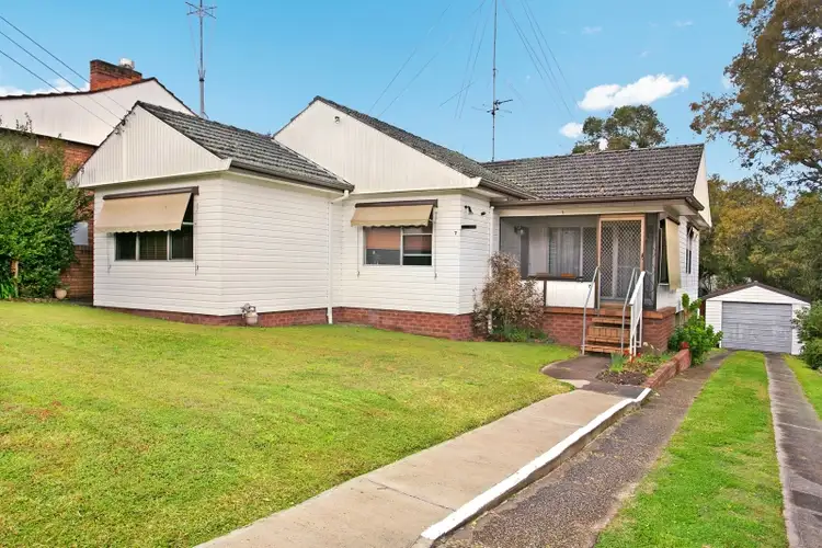 7 Lester Parade, North Lambton NSW 2299