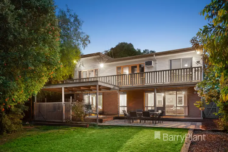 4 Naroo Road, Mooroolbark VIC 3138