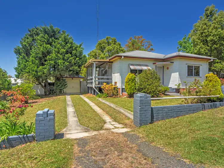 6 Spring Street, Nowra NSW 2541