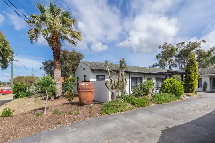 9 George Street, Stirling WA 6021