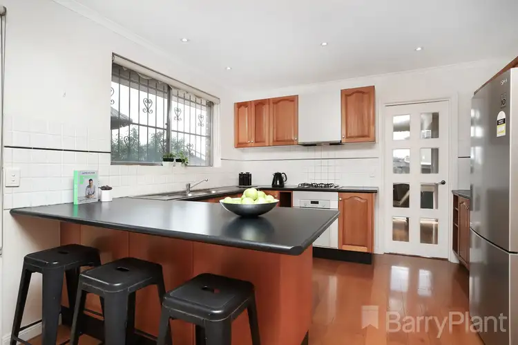 Sixth view of Homely house listing, 8 Forest Court, Gladstone Park VIC 3043