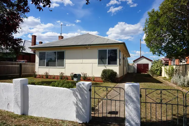 13 Princes Avenue, Goulburn NSW 2580