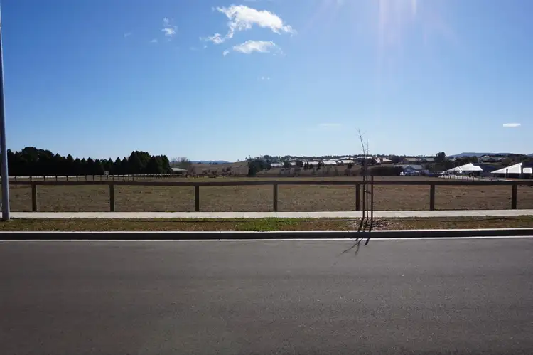 68 Sanctuary Drive, Goulburn NSW 2580