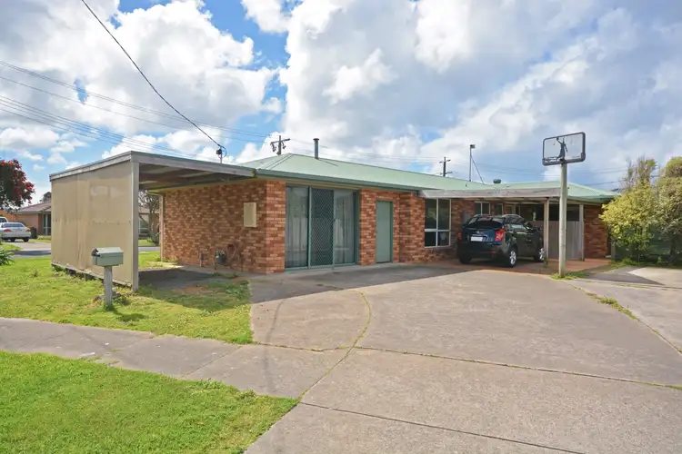 Second view of Homely house listing, 1 Bellara Court, Portland VIC 3305