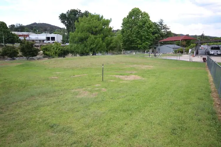 6 Bridge Street, Stanthorpe QLD 4380