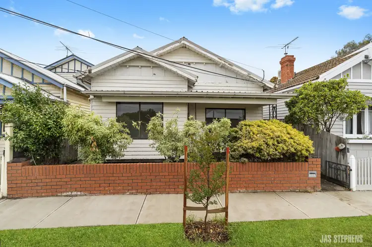 8 Deakin Street, Yarraville VIC 3013