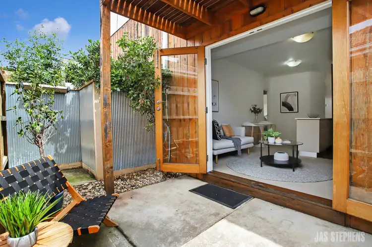 3 Bishop Street, Kingsville VIC 3012