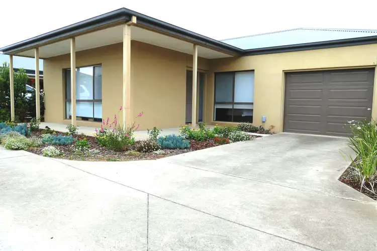 2/148 PEARSON STREET, Sale VIC 3850