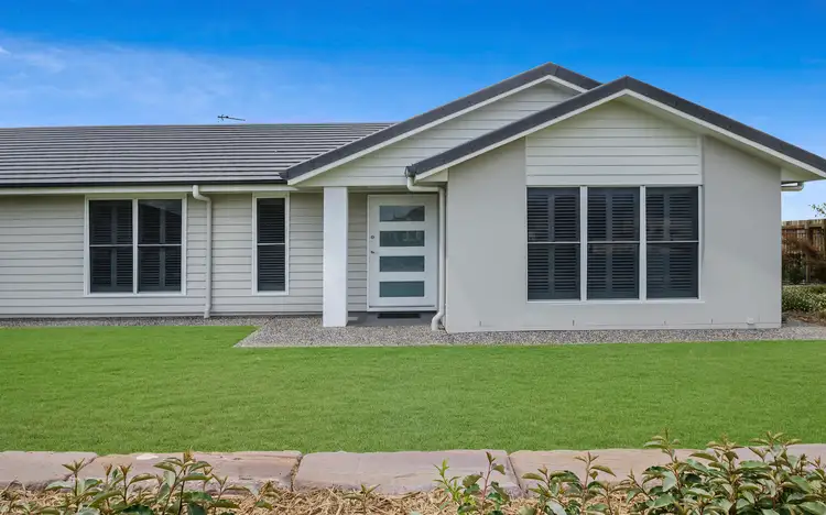18 Lakeview Avenue, Warwick QLD 4370