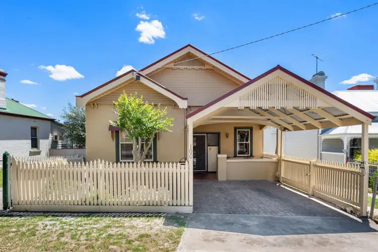Main view of Homely house listing, 100 Templeton Street, Wangaratta VIC 3677