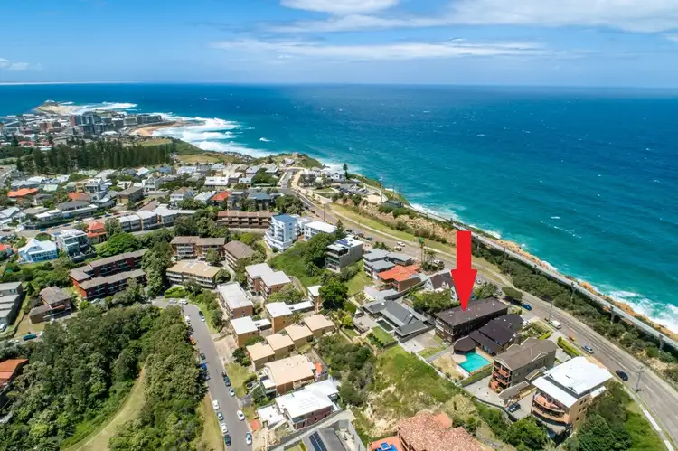 2/26 Memorial Drive, The Hill NSW 2300