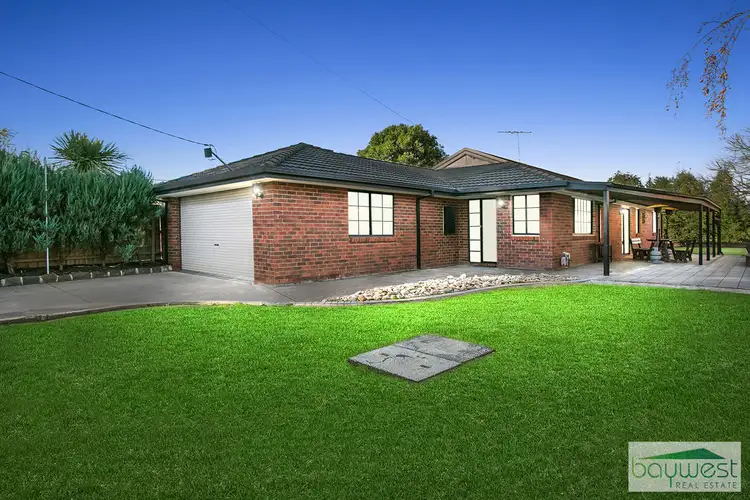 15 Craig Avenue, Tyabb VIC 3913