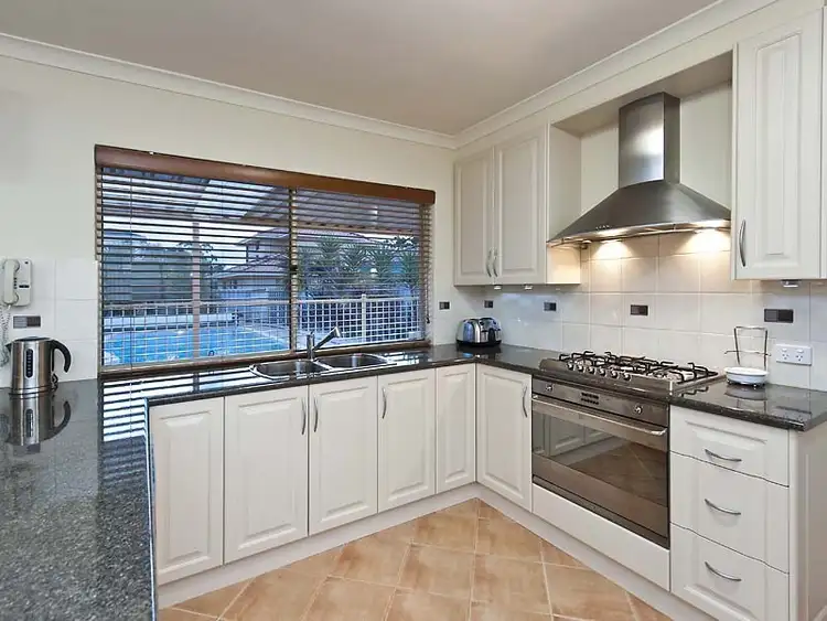 Fifth view of Homely house listing, 4 Callan Close, Waterford WA 6152