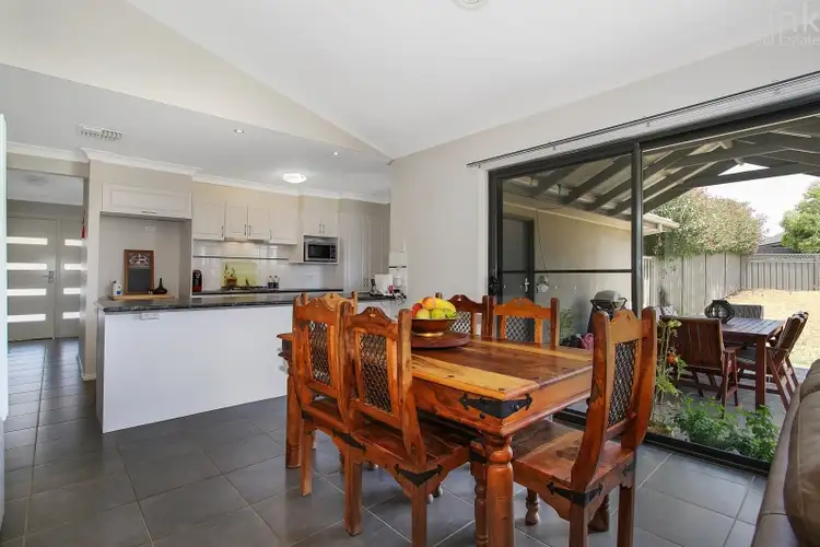 Sixth view of Homely house listing, 5 Honeyeater Circuit, Thurgoona NSW 2640