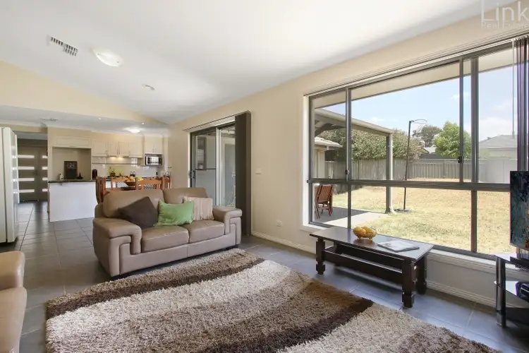 Seventh view of Homely house listing, 5 Honeyeater Circuit, Thurgoona NSW 2640