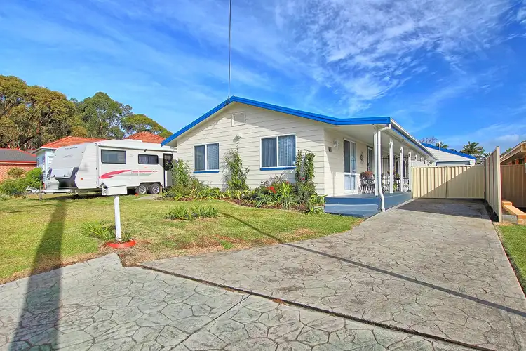 72 Sussex Inlet Rd