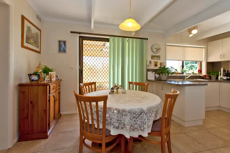 Seventh view of Homely house listing, 390 Red Hill Court, Lavington NSW 2641
