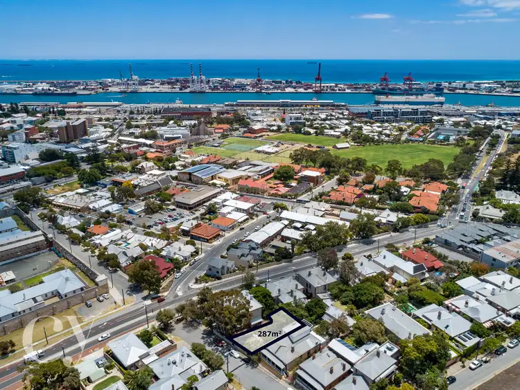6 Knutsford Street, Fremantle WA 6160