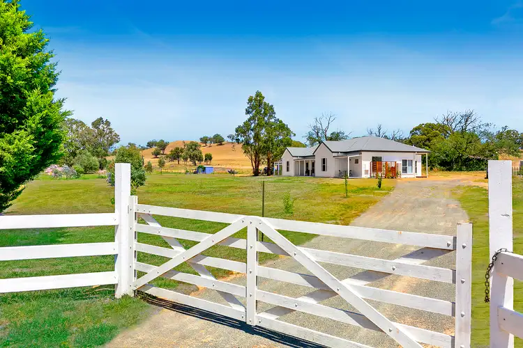14 Lawrances Road, Yea VIC 3717