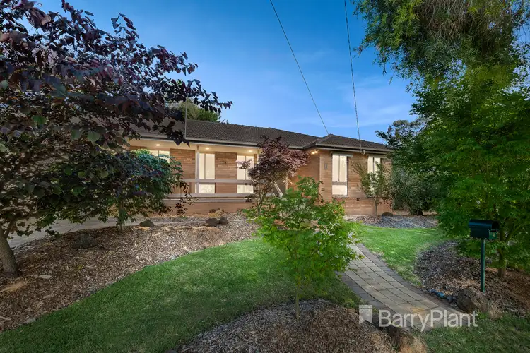 4 Crown Point Ridge, Chirnside Park VIC 3116