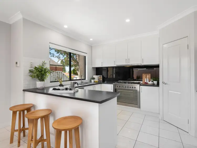 Fifth view of Homely semi-detached listing, 9A Ornum Place, Innaloo WA 6018