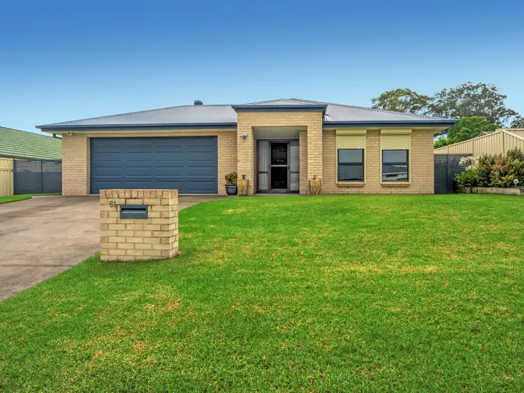 61 Burradoo Crescent, Nowra NSW 2541