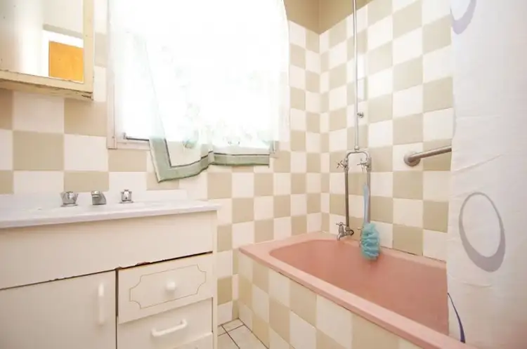 Seventh view of Homely house listing, 28 Morwell Crescent, Dallas VIC 3047