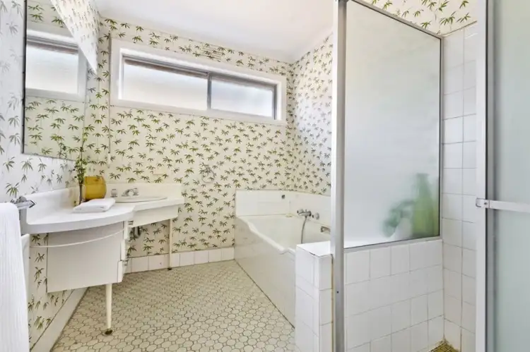 Sixth view of Homely house listing, 40 Castleton Road, Viewbank VIC 3084