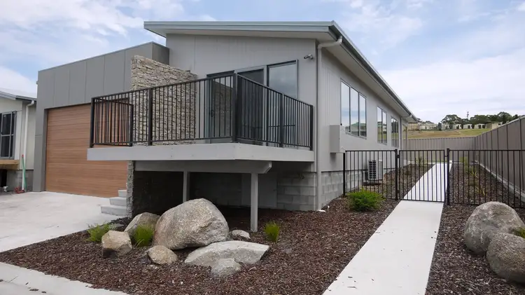 Main view of Homely house listing, 2/40 Louisa Street, Bridport TAS 7262