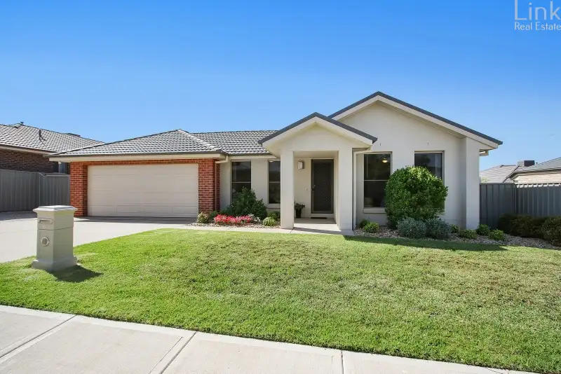 Main view of Homely house listing, 6 Egret Way, Thurgoona NSW 2640