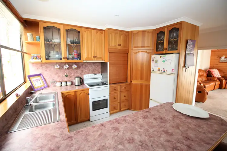 Fifth view of Homely house listing, 5 Ash Court, Devonport TAS 7310