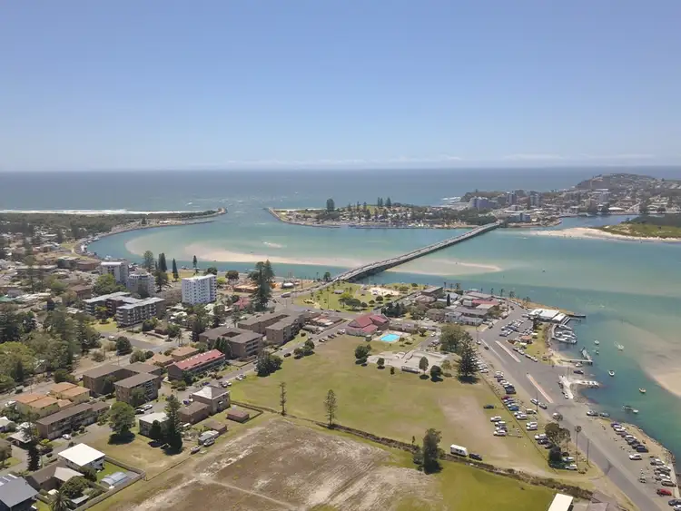 Second view of Homely unit listing, 1/3 Recreation Lane, Tuncurry NSW 2428