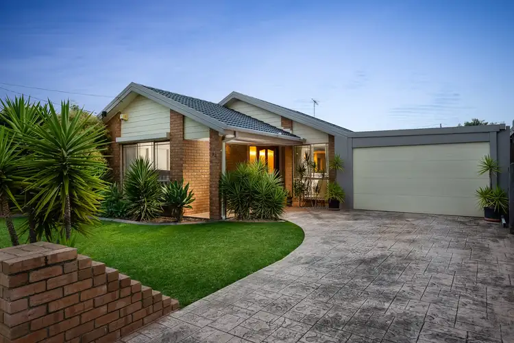 13 Elystan Road